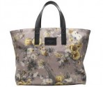 杜嘉班納Dolce & Gabbana 2011早春度假系列“Miss Lipari”帆布印花手袋