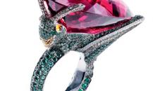 Chopard18K 白金鑲紅碧璽蚱蜢戒指 - 蕭邦