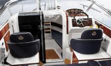 AQUADOR-DAYCRUISER 23DC
