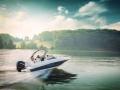 西瑞-240 SUNDECK OUTBOARD