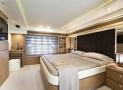 法拉帝-FERRETTI740