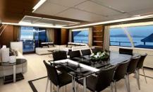 阿茲姆-BENETTI DELFINO 93