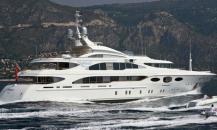 阿茲姆-BENETTI LATINOU