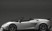蘭博基尼蓋拉多LP 570-4 Spyder Performante