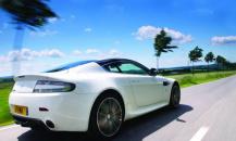 阿斯頓馬丁V8 Vantage N420