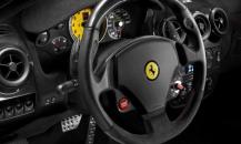 法拉利Scuderia Spider 16M