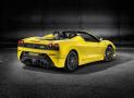 法拉利Scuderia Spider 16M