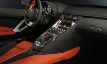 蘭博基尼Aventador LP700-4