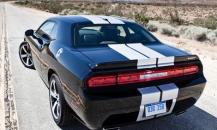 道奇Challenger SRT8 392