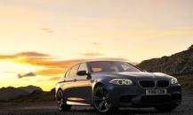 寶馬M5 UK Versi