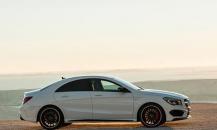 梅賽德斯奔馳CLA45 AMG