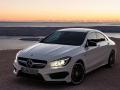 梅賽德斯奔馳CLA45 AMG