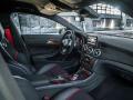 梅賽德斯奔馳CLA45 AMG