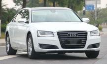 奧迪A8L 30 FSI舒適型