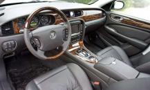 捷豹XJ Super V8