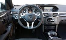 梅賽德斯奔馳E63 AMG Wag
