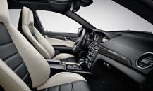 梅賽德斯奔馳C63 AMG Estate