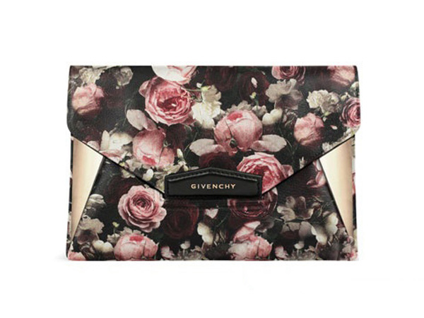 Givenchy 將推全球限量版Antigona信封手袋