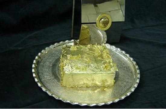 “土豪金”金箔料理 24K黃金作食材