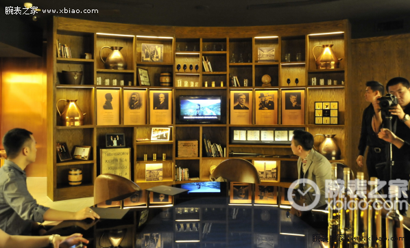 宇舶表 Johnnie Walker House鏤空限量腕表在中國發布
